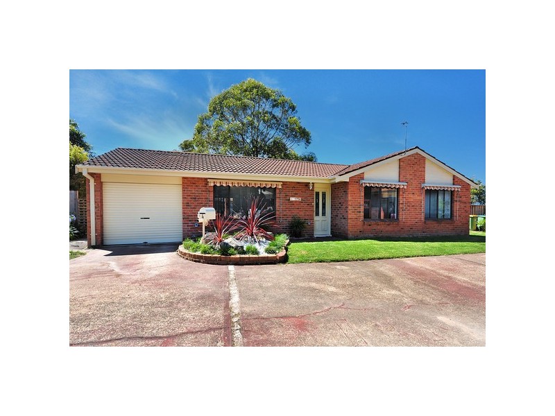 4/1 Hobbs Close, Bateau Bay NSW 2261