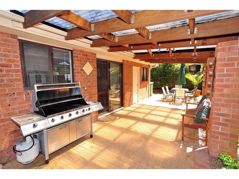4/1 Hobbs Close, Bateau Bay NSW 2261