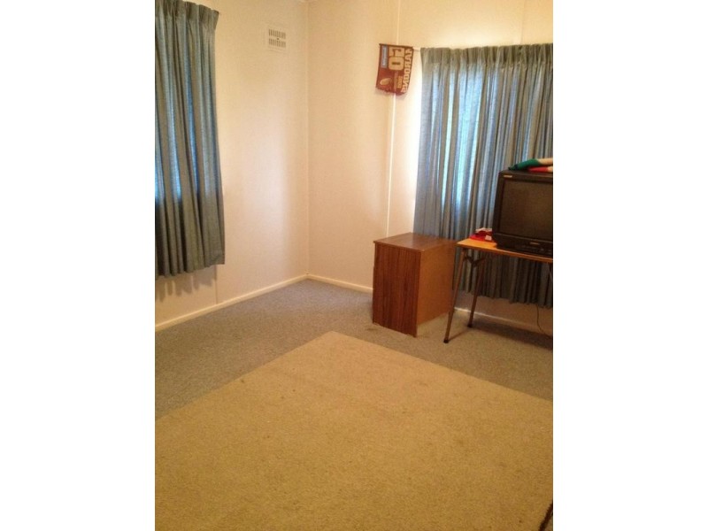 35 Farrar Road, Killarney Vale NSW 2261