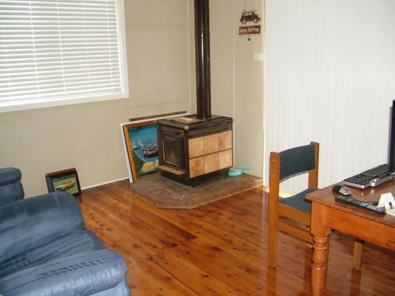 75 Dalnott Dr, Gorokan NSW 2263