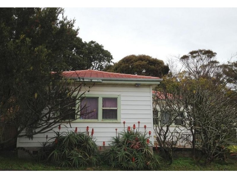19 View St, The Entrance NSW 2261
