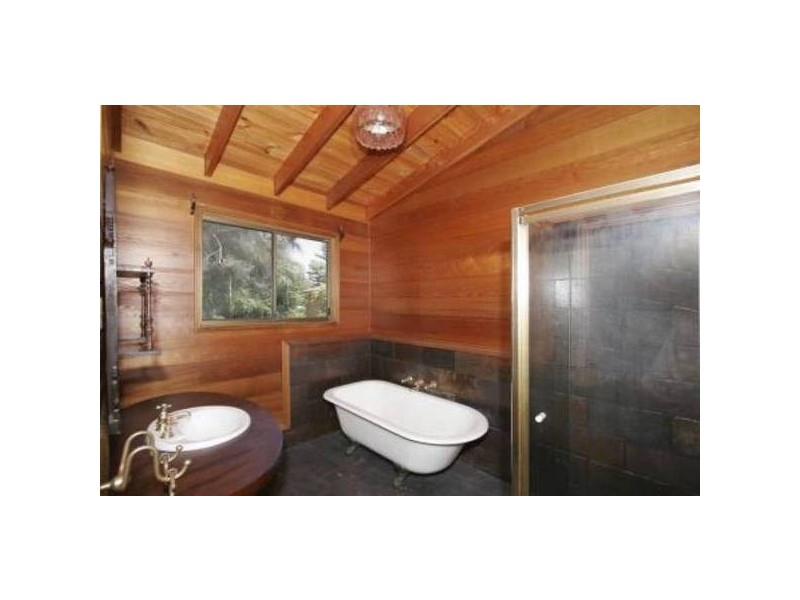 Chain Valley Bay NSW 2259