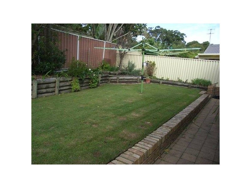 Bateau Bay NSW 2261