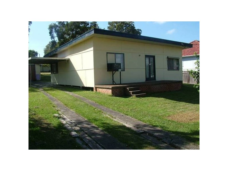 34 Gordon Road, Long Jetty NSW 2261