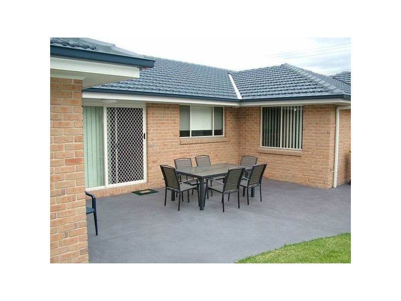 44 Bias AVENUE, Bateau Bay NSW 2261