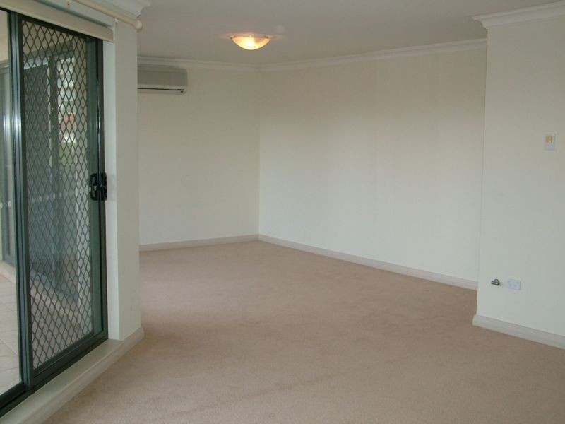 302/1-9 Torrens Avenue, The Entrance NSW 2261