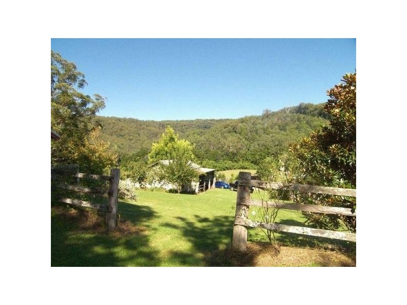 Palm Grove NSW 2258