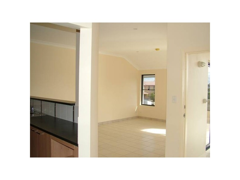 Unit 2/22 Campbell Ave, The Entrance NSW 2261