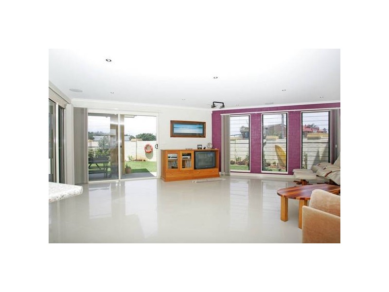 The Entrance North NSW 2261