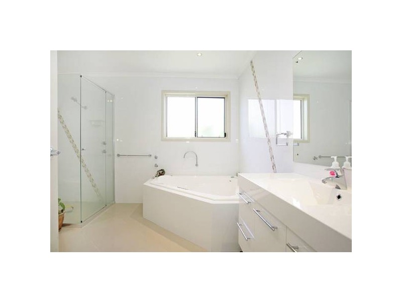 The Entrance North NSW 2261