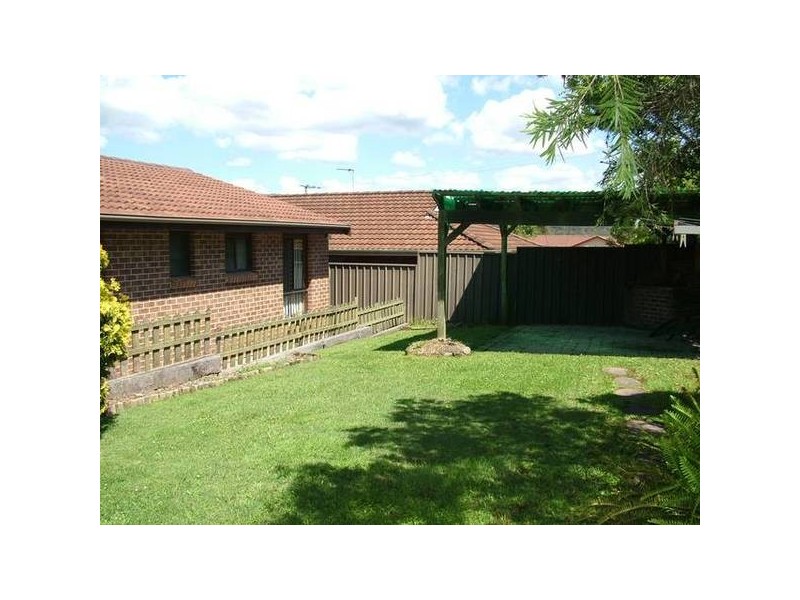 2 Zora Place, Bateau Bay NSW 2261