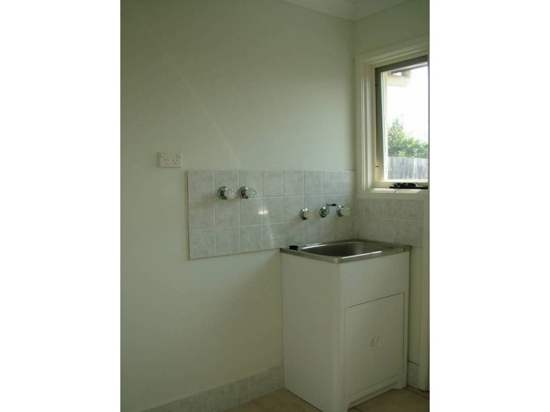 2/7 Yethonga Street, Blue Bay NSW 2261