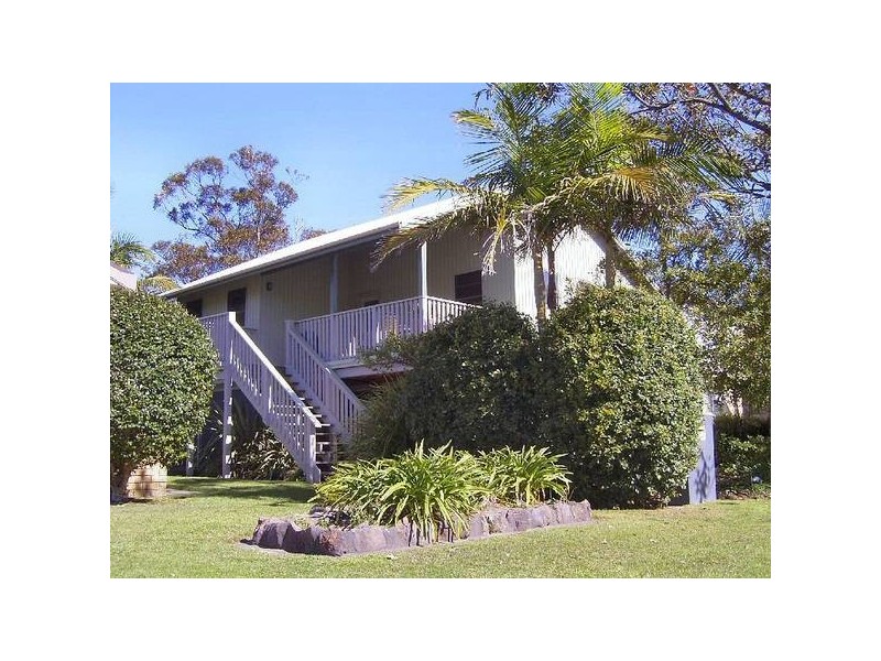 50 Bias Ave, Bateau Bay NSW 2261