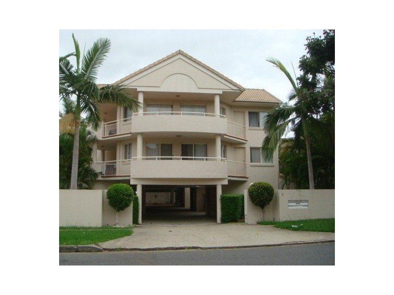 3a/8 Mitre Street, St Lucia QLD 4067