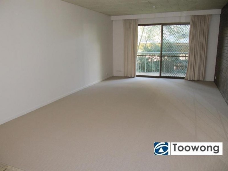 5/12 Patrick Lane, Toowong QLD 4066