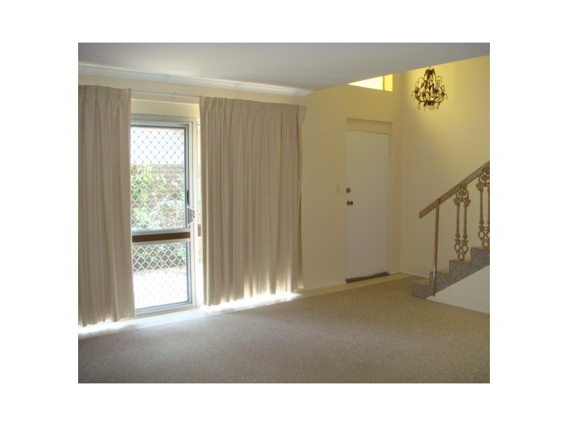8/124 Station Road, Indooroopilly QLD 4068