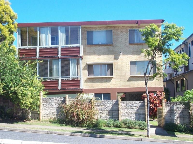8/79 Jephson Street, Toowong QLD 4066