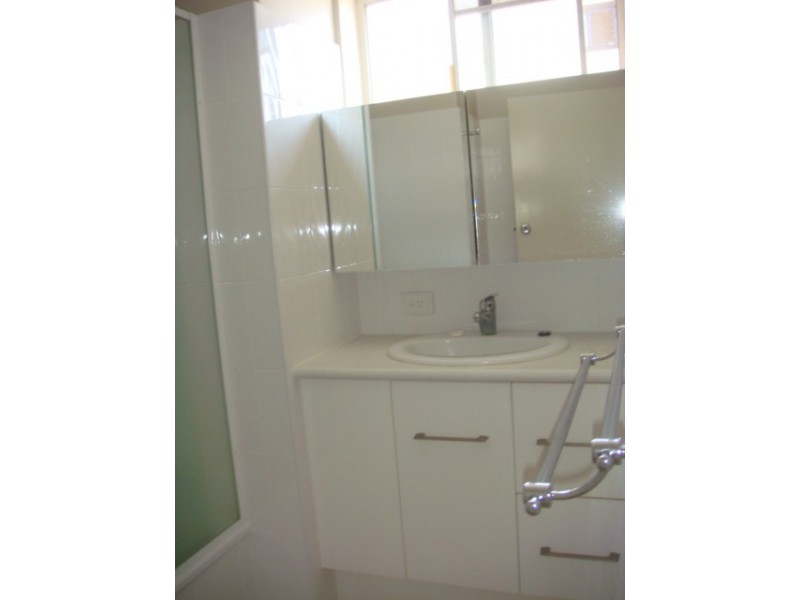 8/79 Jephson Street, Toowong QLD 4066