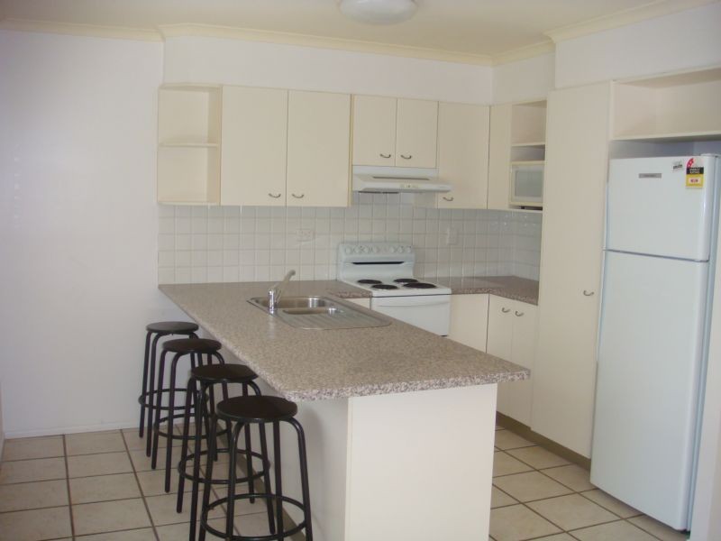 5/260 Sir Fred Schonell Drive, St Lucia QLD 4067
