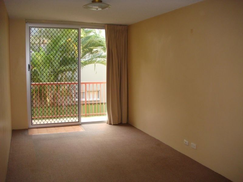 2/19 Durham Street, St Lucia QLD 4067