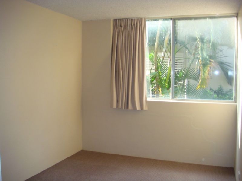 2/19 Durham Street, St Lucia QLD 4067