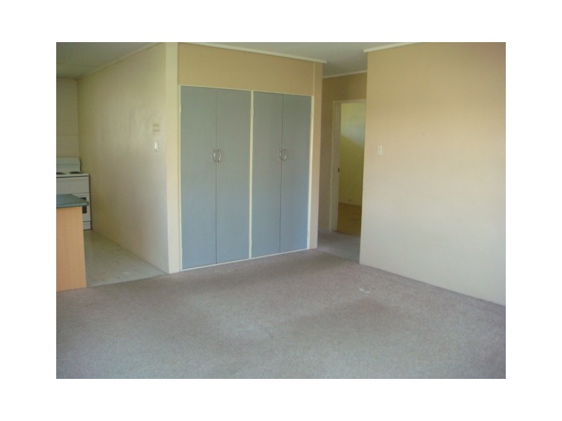 8/9 Cadell Street, Toowong QLD 4066