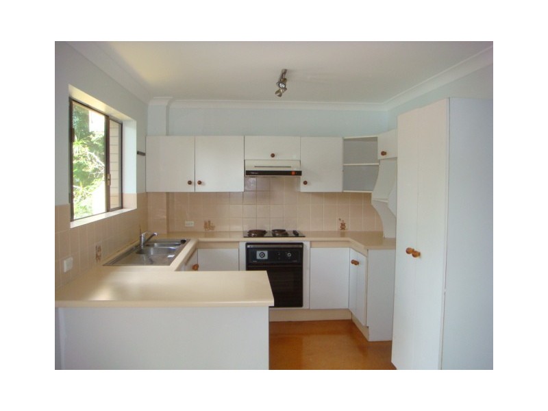 4/11 Frederick Street, Taringa QLD 4068