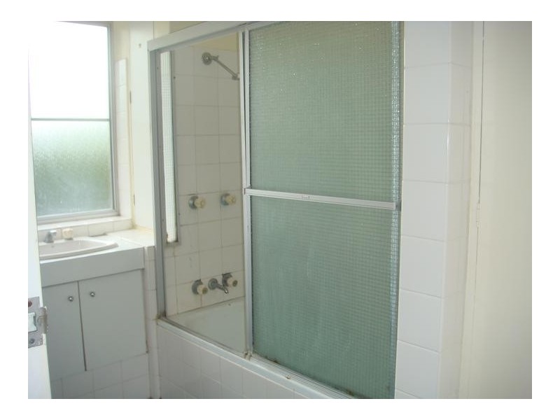 4/222 Carmody Road, St Lucia QLD 4067