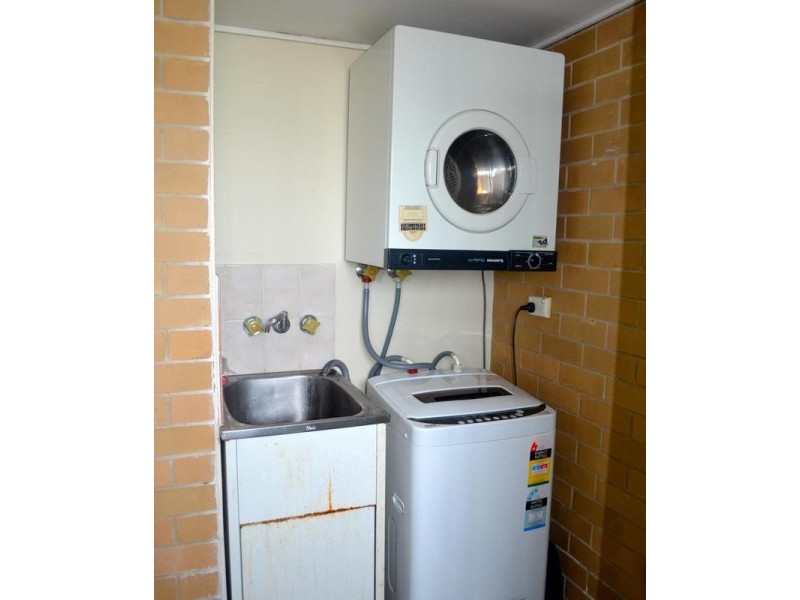 3/2 Sheehan Street, Milton QLD 4064