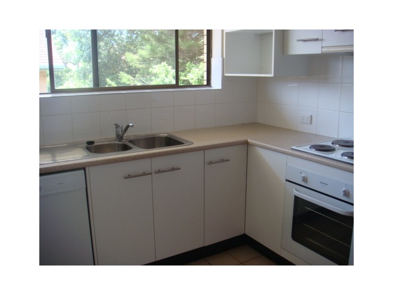 6/46 Mitre Street, St Lucia QLD 4067