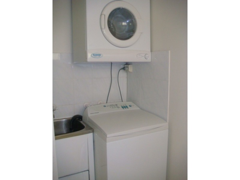 6/46 Mitre Street, St Lucia QLD 4067