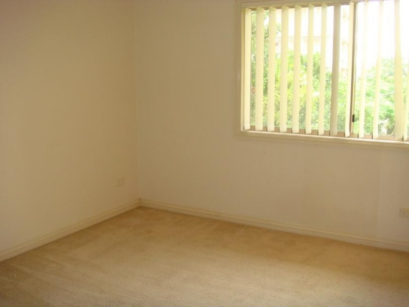 2/25 Dunmore Terrace, Auchenflower QLD 4066