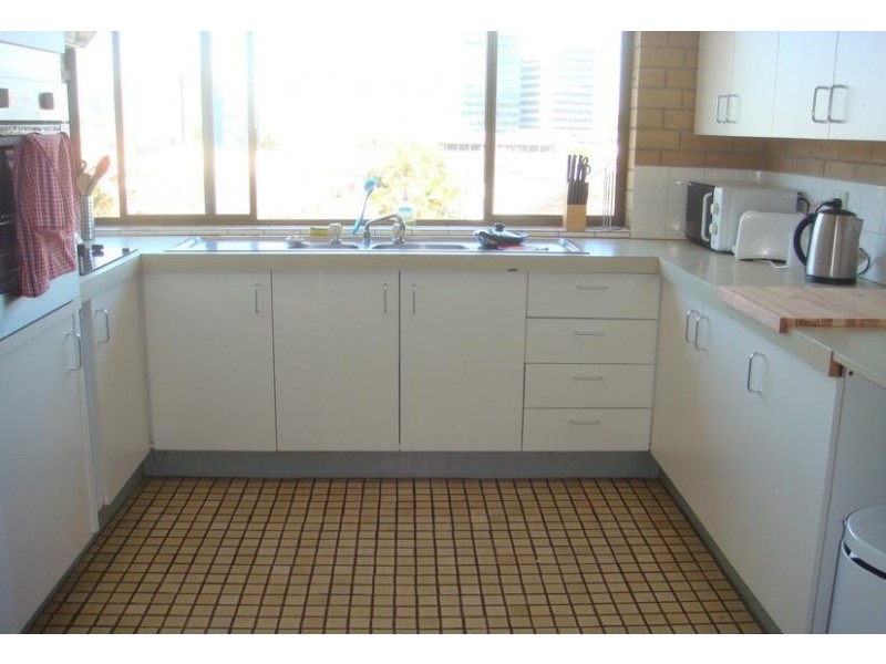 4/2 Sheehan Street, Milton QLD 4064