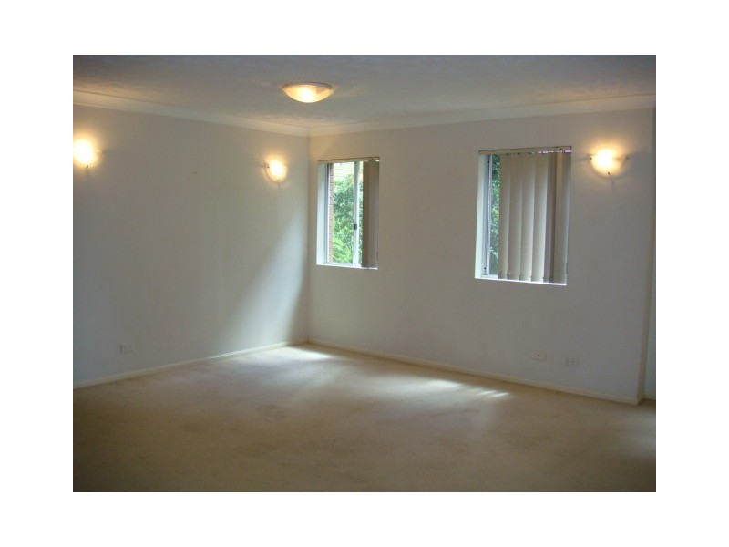 2/65 Dunmore Terrace, Auchenflower QLD 4066
