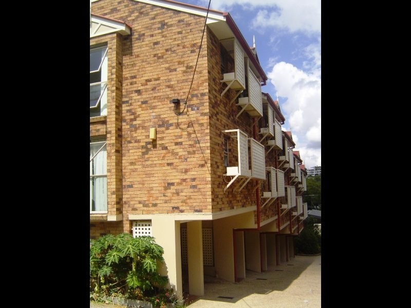 1/16 Ada Street, Taringa QLD 4068