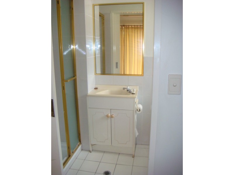 6/72 Mitre Street, St Lucia QLD 4067