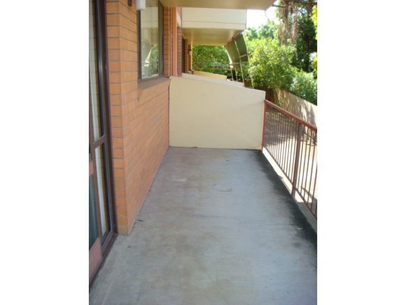 2/87 Beatrice Street, Taringa QLD 4068