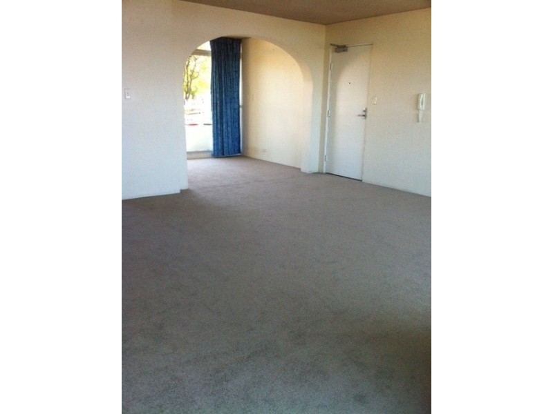 4/70 Swann Road, Taringa QLD 4068