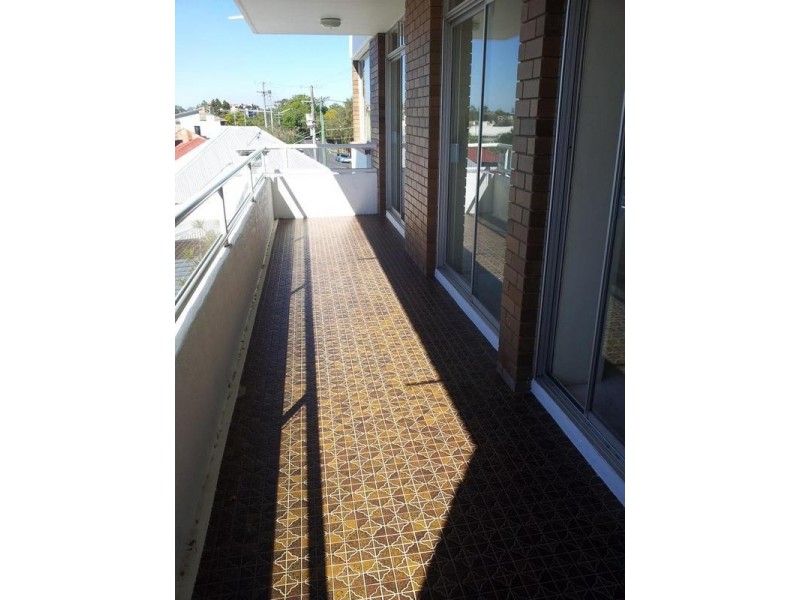 4/70 Swann Road, Taringa QLD 4068