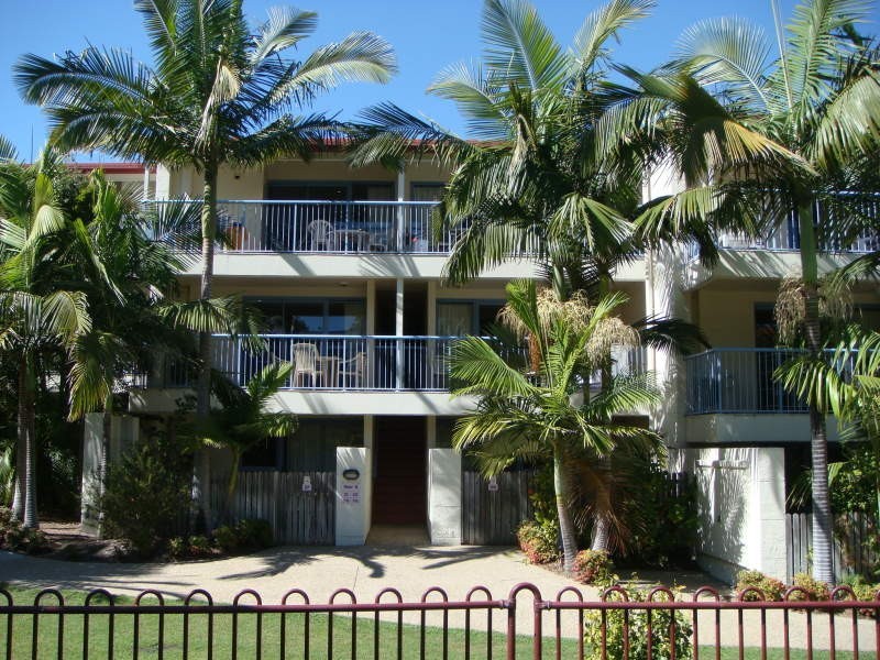 2 Waverley Road, Taringa QLD 4068