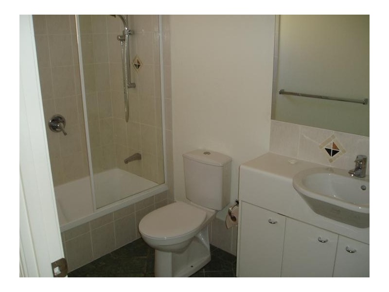 3/10 Broomfield Street, Taringa QLD 4068