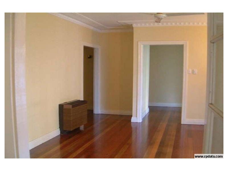 319 Carmody Road, St Lucia QLD 4067