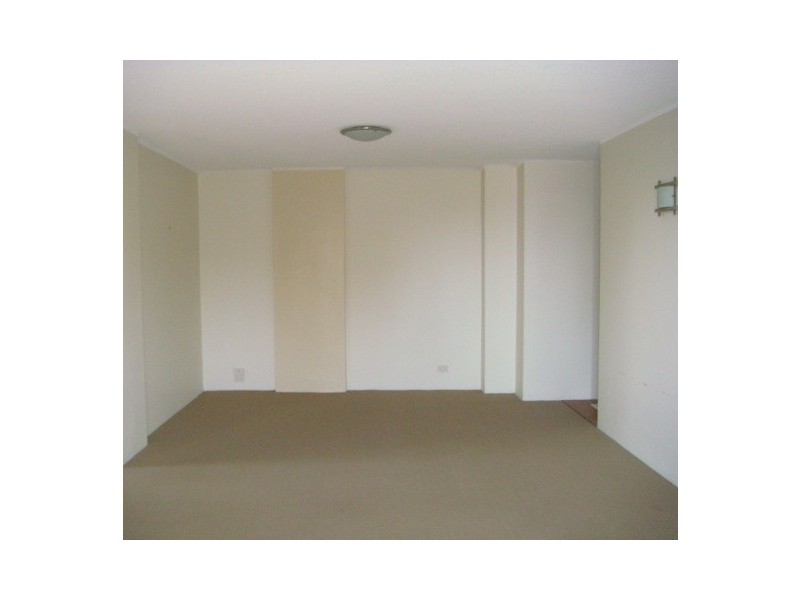 10/36 Jerdanefield Road, St Lucia QLD 4067