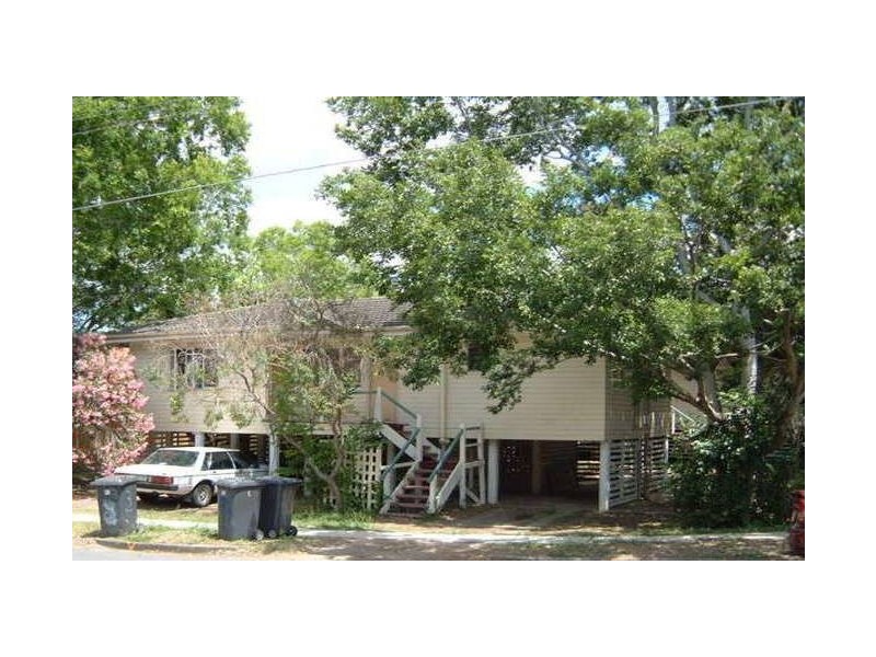 3/159 Sir Fred Schonell Drive, St Lucia QLD 4067