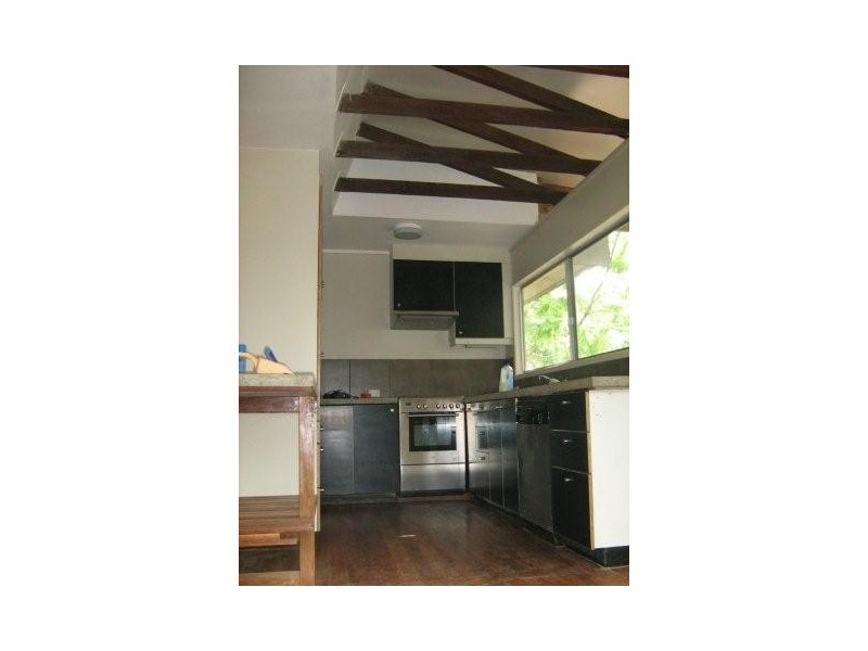 63 Almeida Street, Indooroopilly QLD 4068