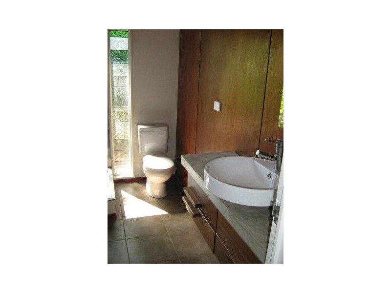 63 Almeida Street, Indooroopilly QLD 4068