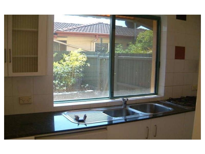 2/27 Brasted Street, Taringa QLD 4068