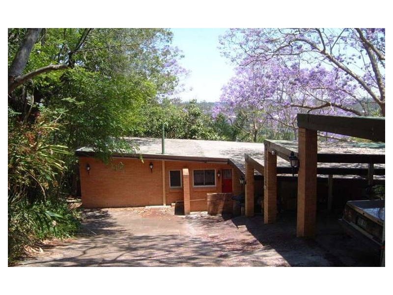 2/19 Lily Street, Indooroopilly QLD 4068