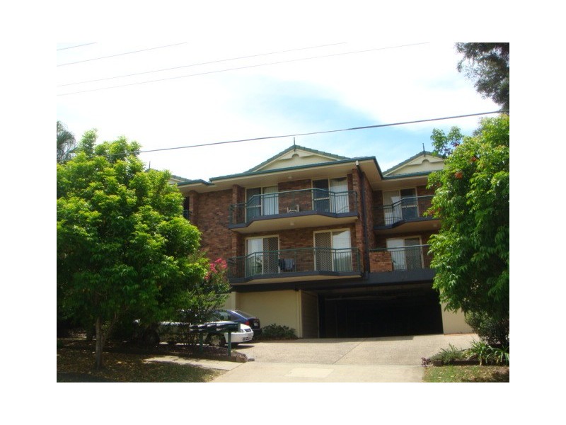 1/24 Depper Street, St Lucia QLD 4067