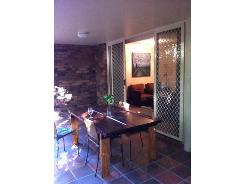 1/24 Depper Street, St Lucia QLD 4067
